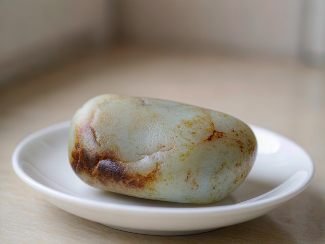 龙港印艺小镇旁的老手镯，是翡翠还是玉髓，上手便知